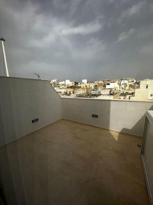 Appartement Duplex Penthouse In Gzira Sleeps 6 Extérieur photo